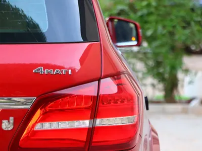 2017 مرسيدس - بنز جي إل إس 500