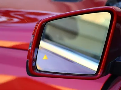 2017 مرسيدس - بنز جي إل إس 500