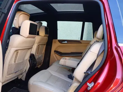 2017 مرسيدس - بنز جي إل إس 500