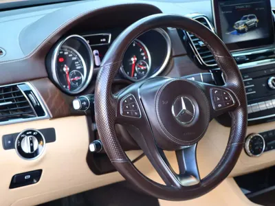 2017 مرسيدس - بنز جي إل إس 500