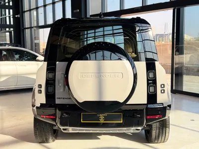 2026 لاند روفر ديفيندر اتش اس اي