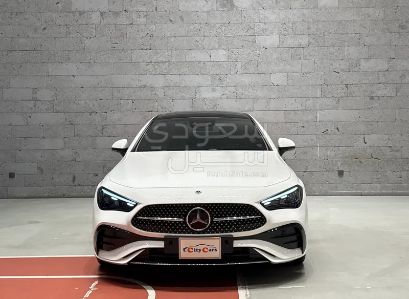 2024 مرسيدس - بنز سي إل إي 200