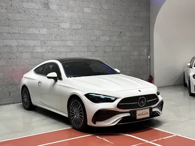 2024 مرسيدس - بنز سي إل إي 200