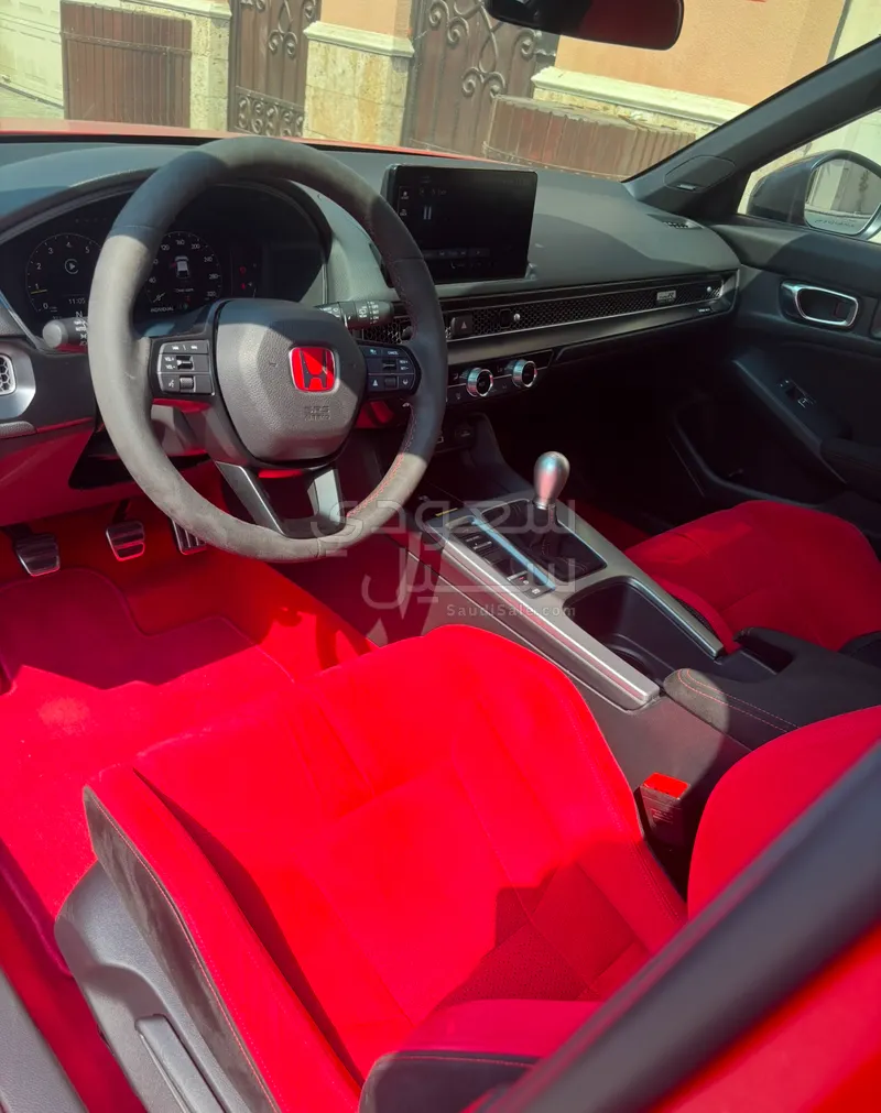 2024 هوندا سيفيك تايب ار