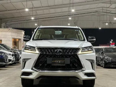 2019 لكزس إل إكس 570