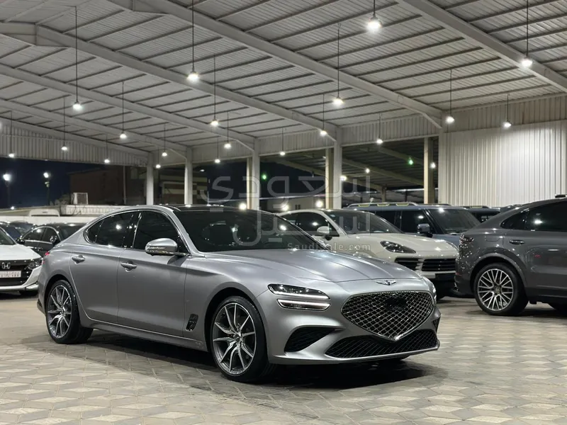 2023 جينيسيس جي 70