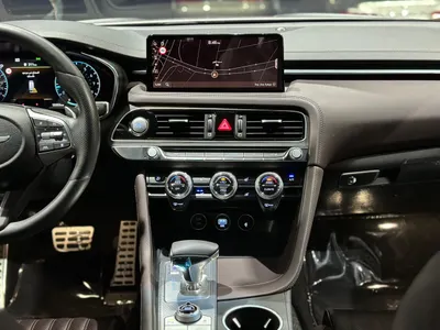 2023 جينيسيس جي 70