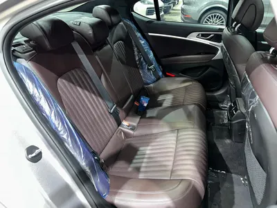 2023 جينيسيس جي 70