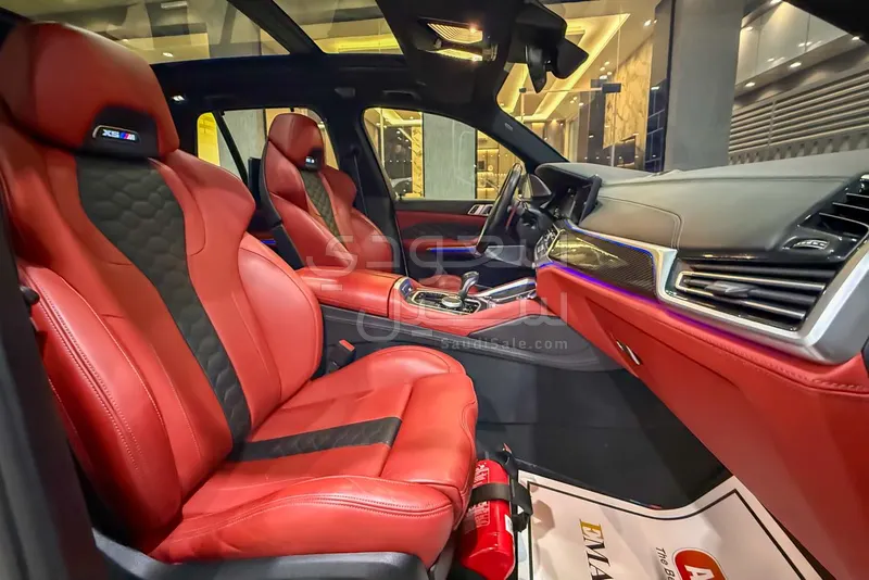 2020 بي ام دبليو الفئة اكس 5 إم كومبيتيشن