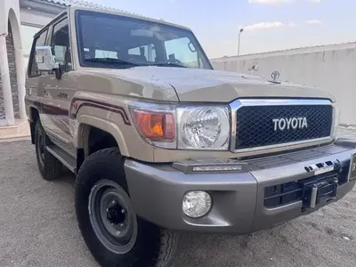 2016 تويوتا لاند كروزر ربع