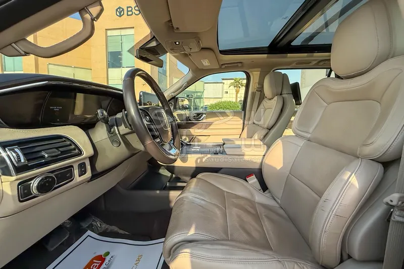 2019 لنكولن نافيكيتر