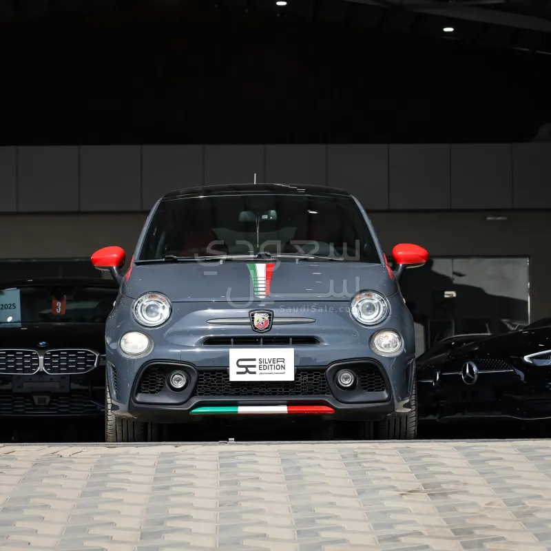 2019 فيات ابارث 595 كومبيتزيون