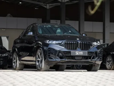 2025 بي ام دبليو الفئة اكس 6