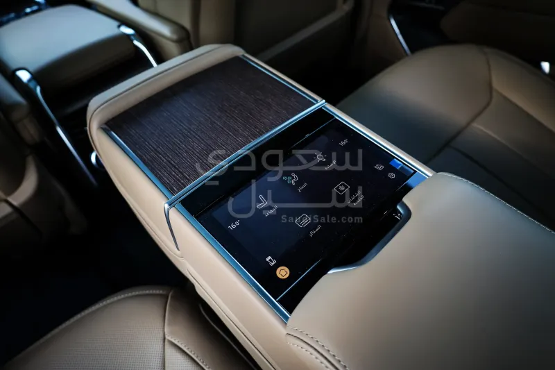 2023 لاند روفر رينج روفر اوتوبيوغرافي