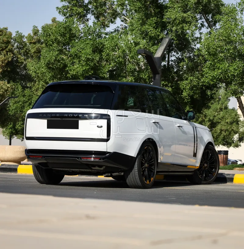 2023 لاند روفر رينج روفر اوتوبيوغرافي