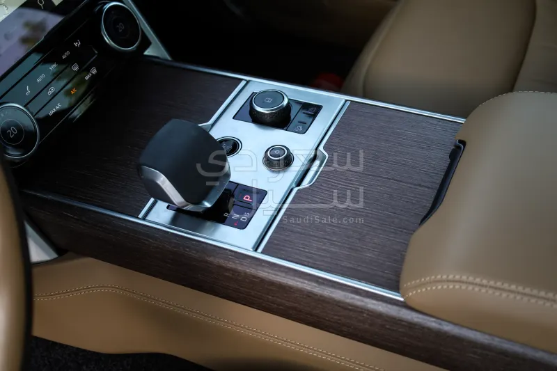 2023 لاند روفر رينج روفر اوتوبيوغرافي