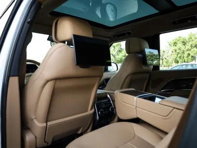 2023 لاند روفر رينج روفر اوتوبيوغرافي