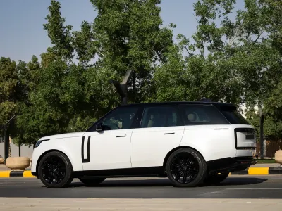 2023 لاند روفر رينج روفر اوتوبيوغرافي