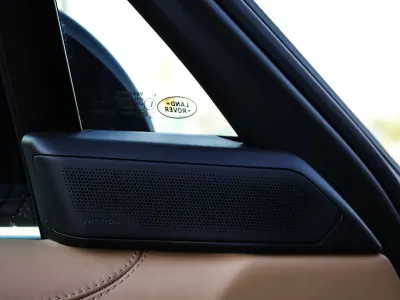 2023 لاند روفر رينج روفر اوتوبيوغرافي