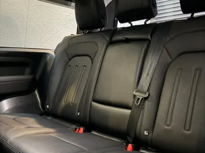 2022 لاند روفر ديفيندر 90