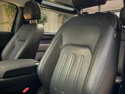 2022 لاند روفر ديفيندر 90