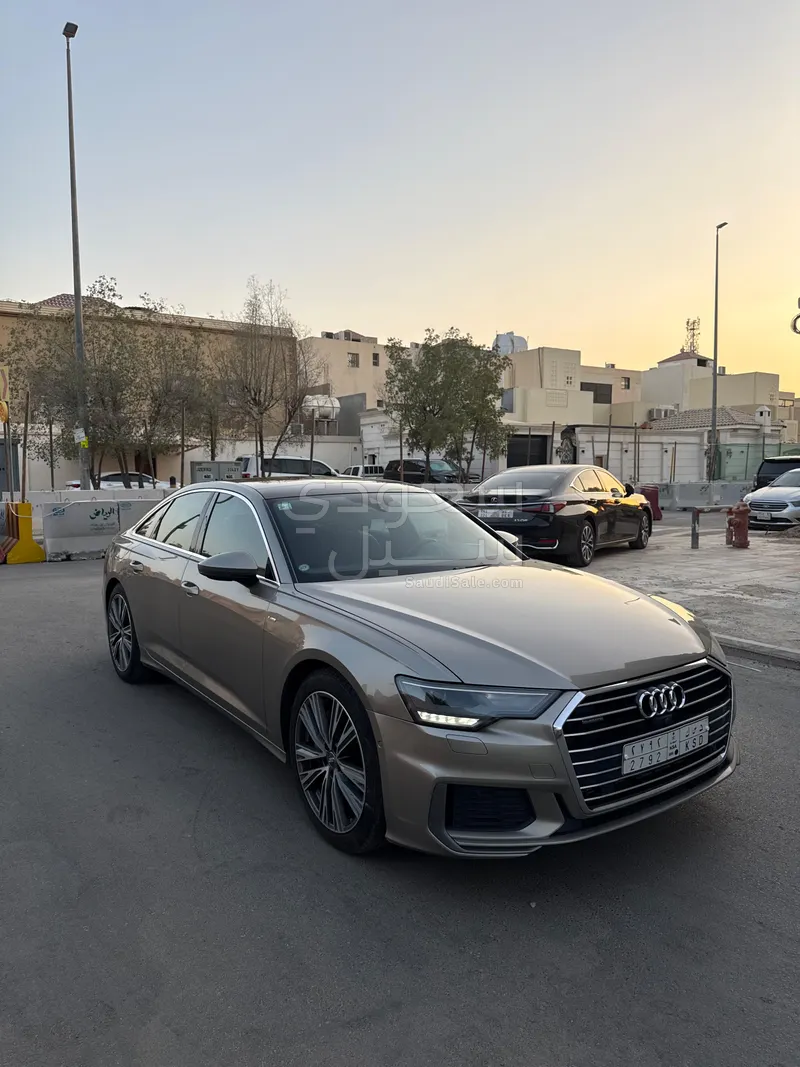 2019 اودي اي 6 اس لاين