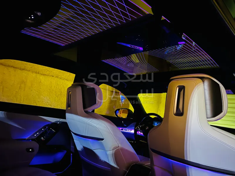 2023 بي ام دبليو الفئة السابعة 735 إل أي