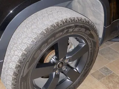 2024 لاند روفر ديفيندر اس اي