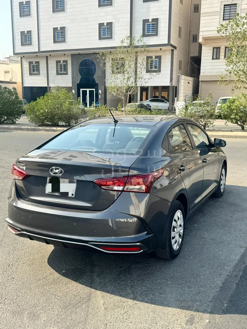 2022 هيونداي اكسنت سمارت