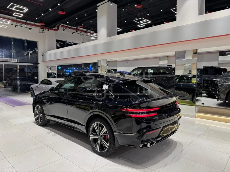 2025 جينيسيس جي في 80