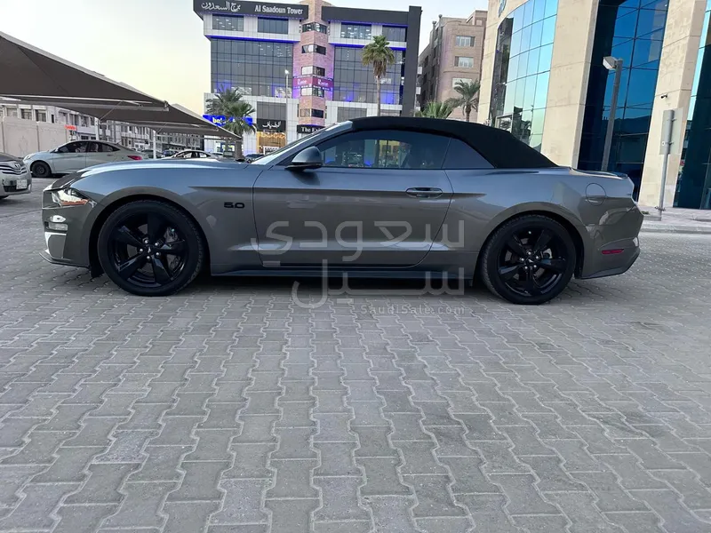 2021 فورد موستانغ جي تي