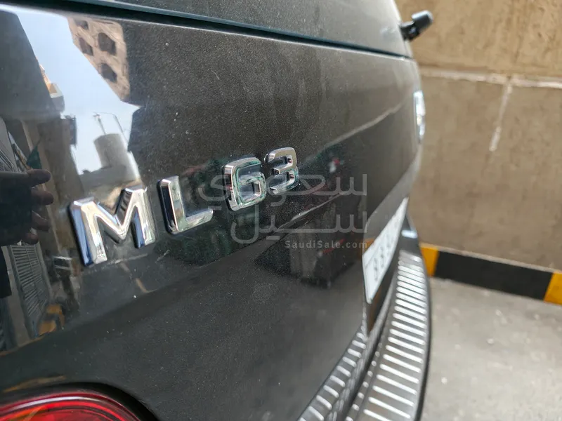 2006 مرسيدس - بنز إم إل 63 أي إم جي