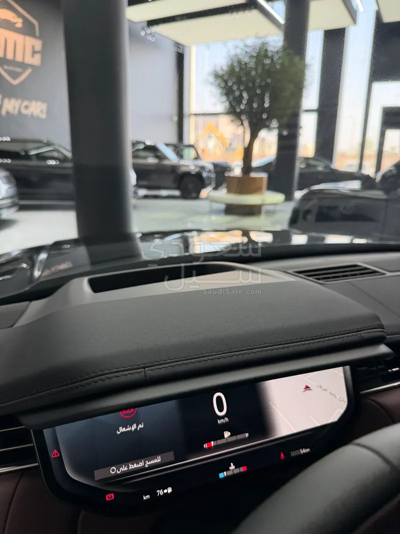 2025 لاند روفر رينج روفر سبورت اتش اس اي