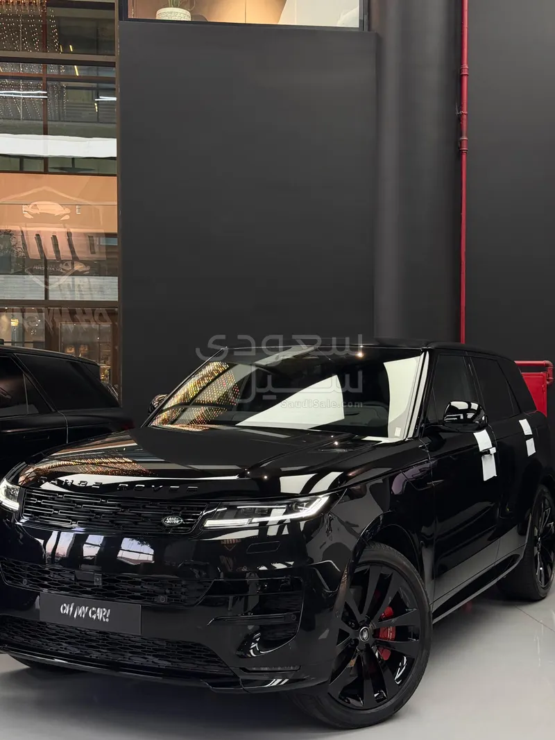 2025 لاند روفر رينج روفر سبورت اتش اس اي