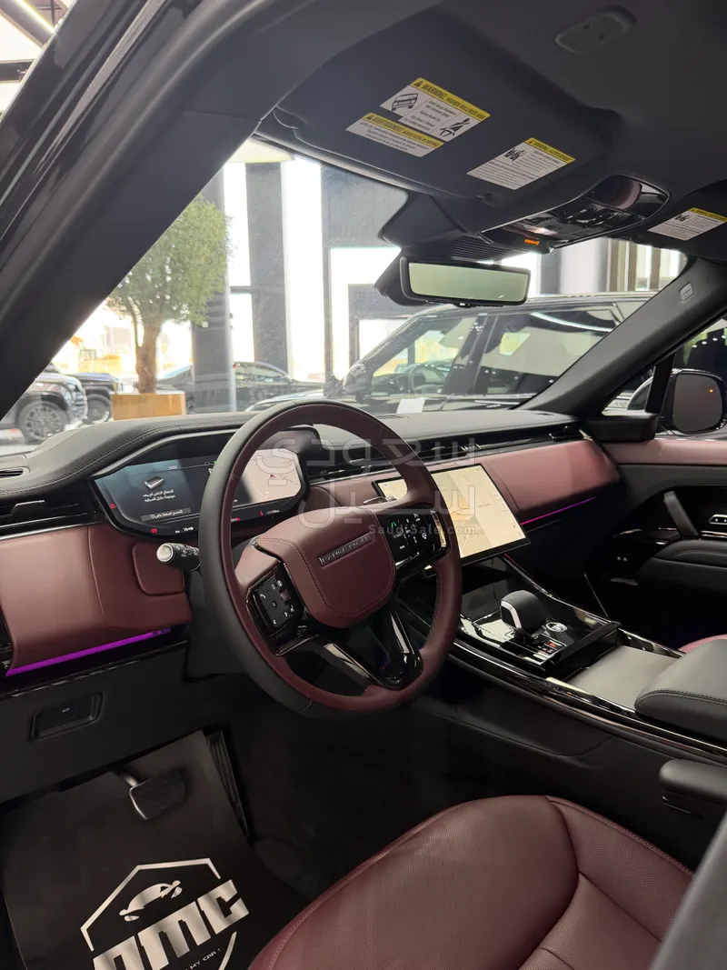 2025 لاند روفر رينج روفر سبورت اتش اس اي