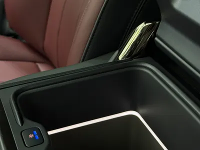 2025 لاند روفر رينج روفر سبورت اتش اس اي