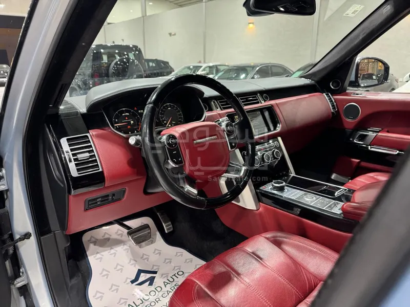 2015 لاند روفر رينج روفر اوتوبيوغرافي