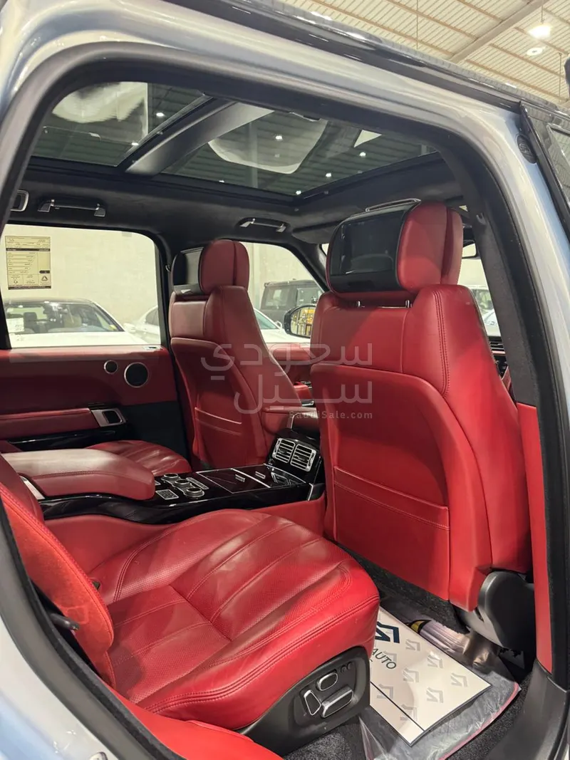 2015 لاند روفر رينج روفر اوتوبيوغرافي