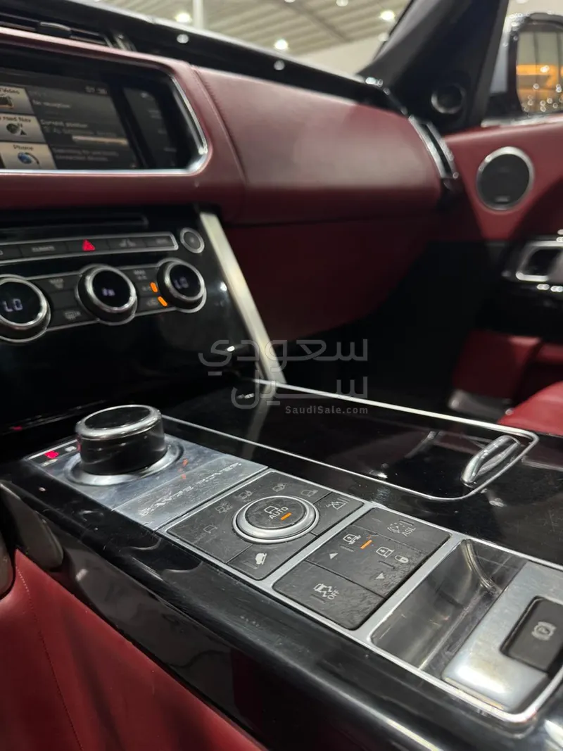 2015 لاند روفر رينج روفر اوتوبيوغرافي