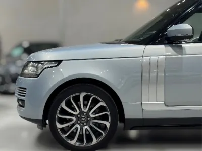 2015 لاند روفر رينج روفر اوتوبيوغرافي