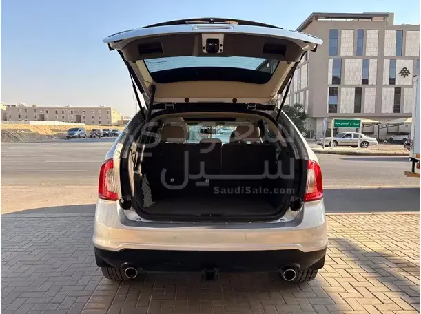 2014 فورد ادج ليميتد