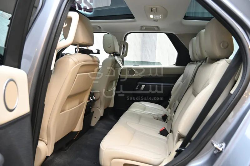 2020 لاند روفر ديسكفري