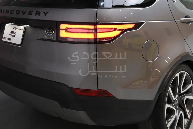 2020 لاند روفر ديسكفري