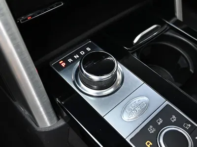 2020 لاند روفر ديسكفري