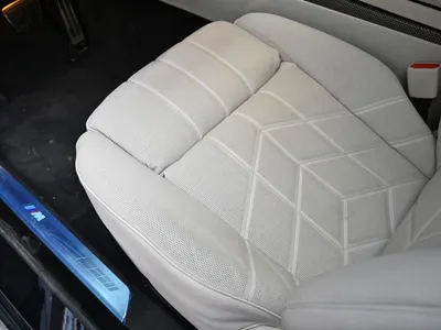 2026 بي ام دبليو الفئة السابعة 735أي