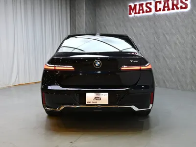 2026 بي ام دبليو الفئة السابعة 735أي