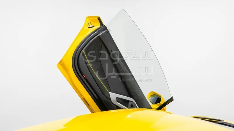 2014 لمبرجيني افنتادور ال بي-700-4