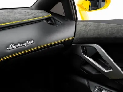 2014 لمبرجيني افنتادور ال بي-700-4