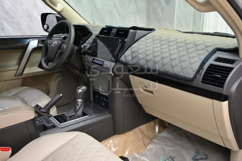 2023 تويوتا برادو جس اكس ار