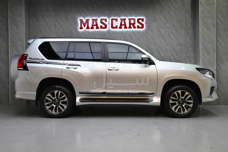 2023 تويوتا برادو جس اكس ار